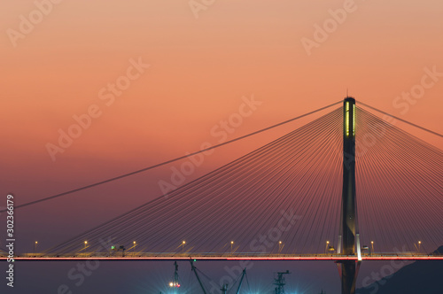 Obraz na płótnie Suspension bridge in Hong Kong under sunset w salonie