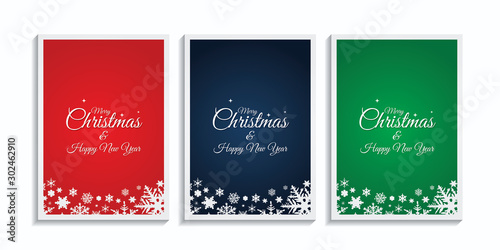 Simlpe Christmas card set decorated with snowflakes