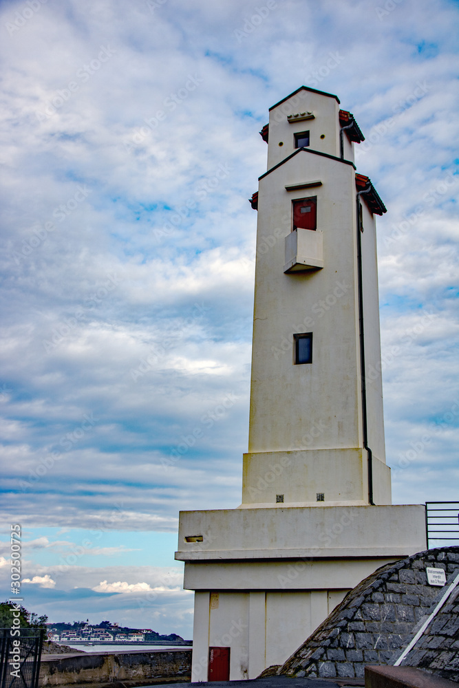 lighthouse at sain jean de Luz