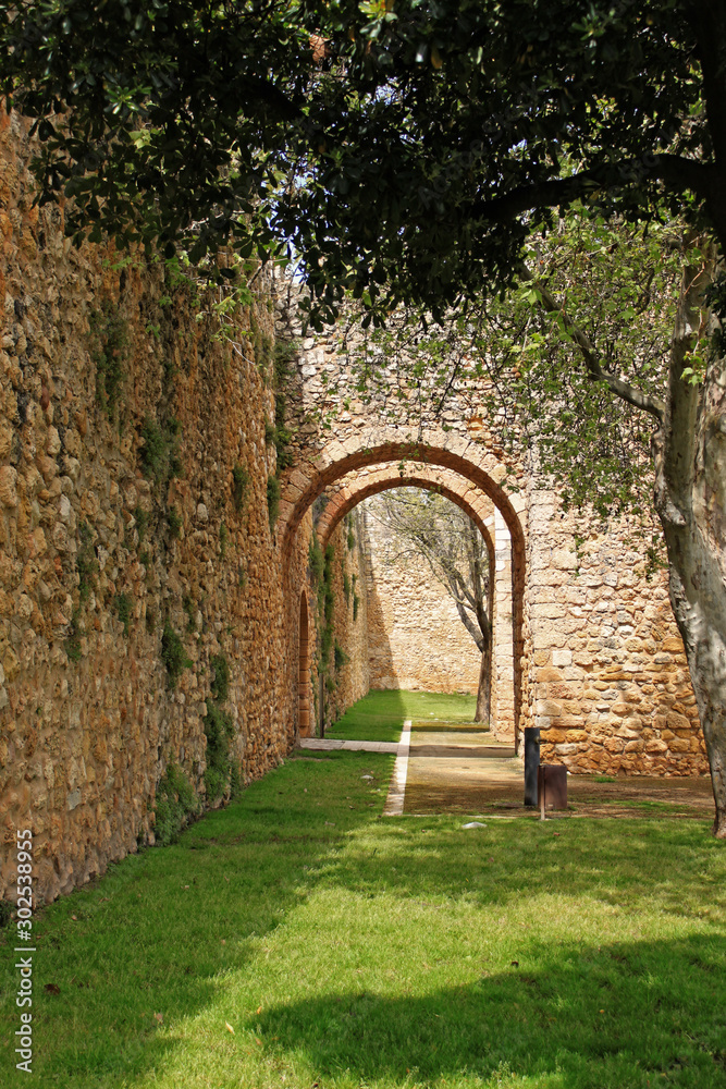 Arched entraceway in Lagos, Algarve, Portugal