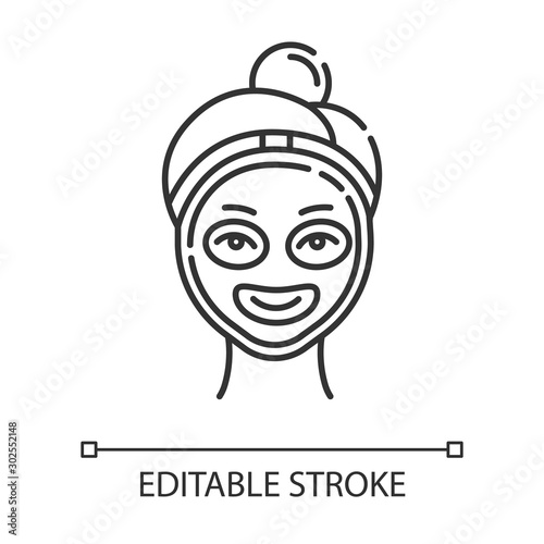 Vitamin C mask linear icon. Skin care procedure. Facial beauty treatment. Exfoliating and moisturizing effect. Thin line illustration. Contour symbol. Vector isolated outline drawing. Editable stroke
