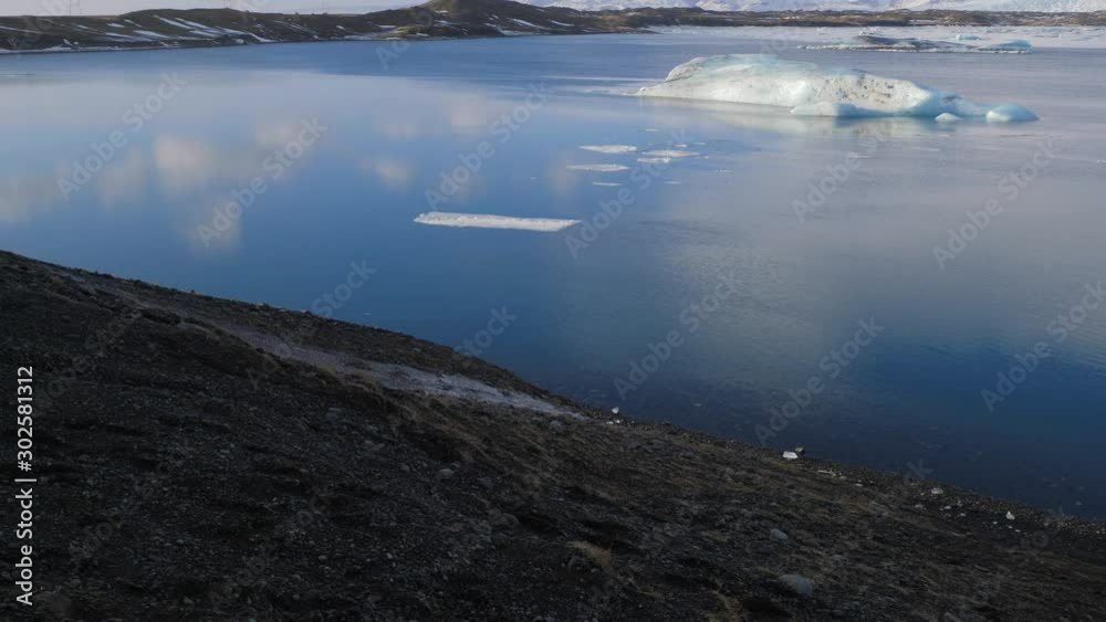 Iceland View Of Beautiful Glacier Lagoon In Winter With Iceberg 1 Iceland View Of Beautiful Glacier Lagoon In Winter With Iceberg 1