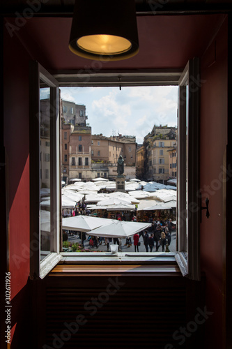 Canvas Print Campo de Fiori in Rome, maybe its best market place