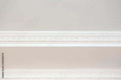 Ceiling cornice. Detail of the corner.
