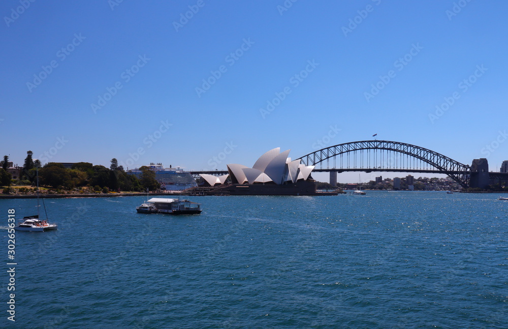 Naklejka premium Sydney harbour