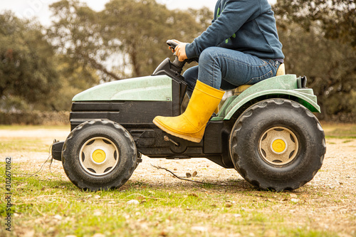 toy tractor