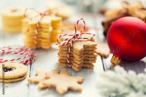 Fotobehang Christmas sweet cookies stars as christmas decorations - Close up