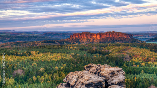 Herbst - Sonnenaufgang auf dem Gohrisch - Nebel