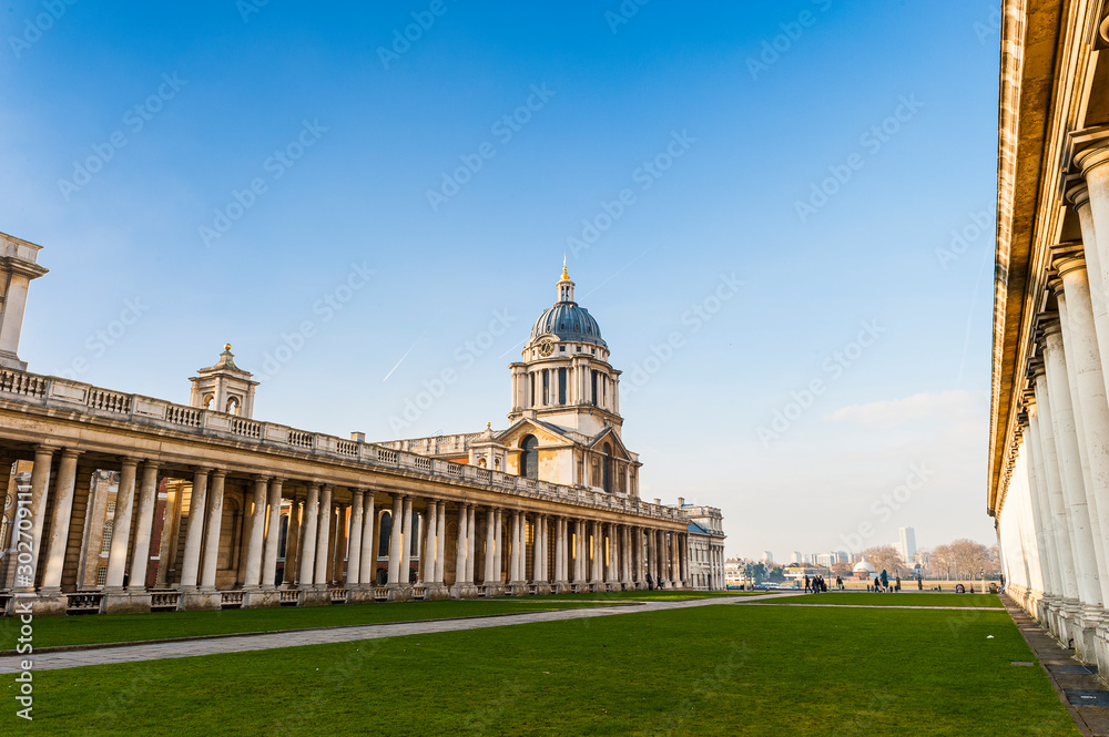 Obraz premium Part of the Royal Naval College in Greenwich on the banks of the River Thames