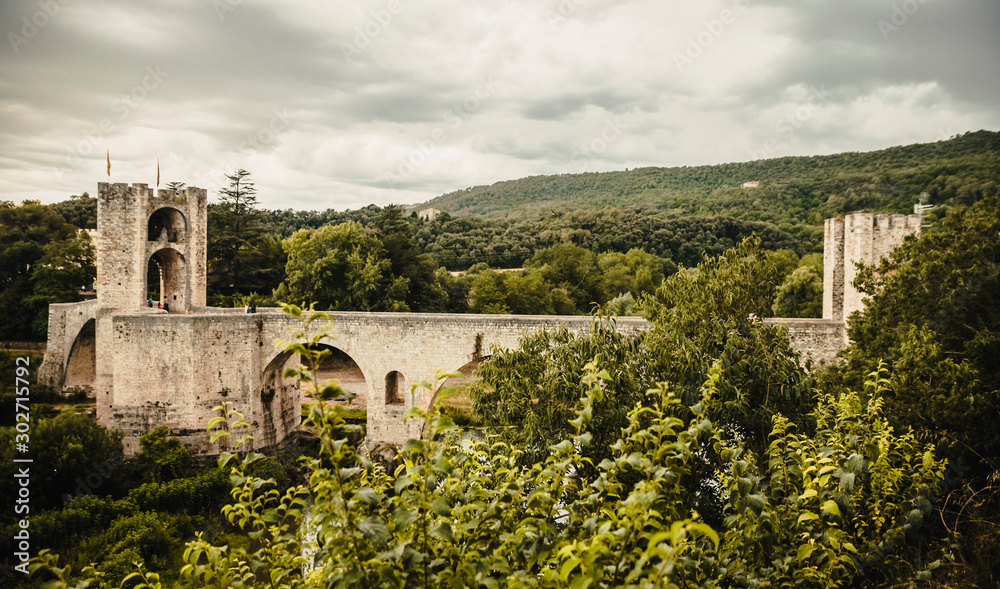 Obraz premium Besalu medieval village in Girona, Spain