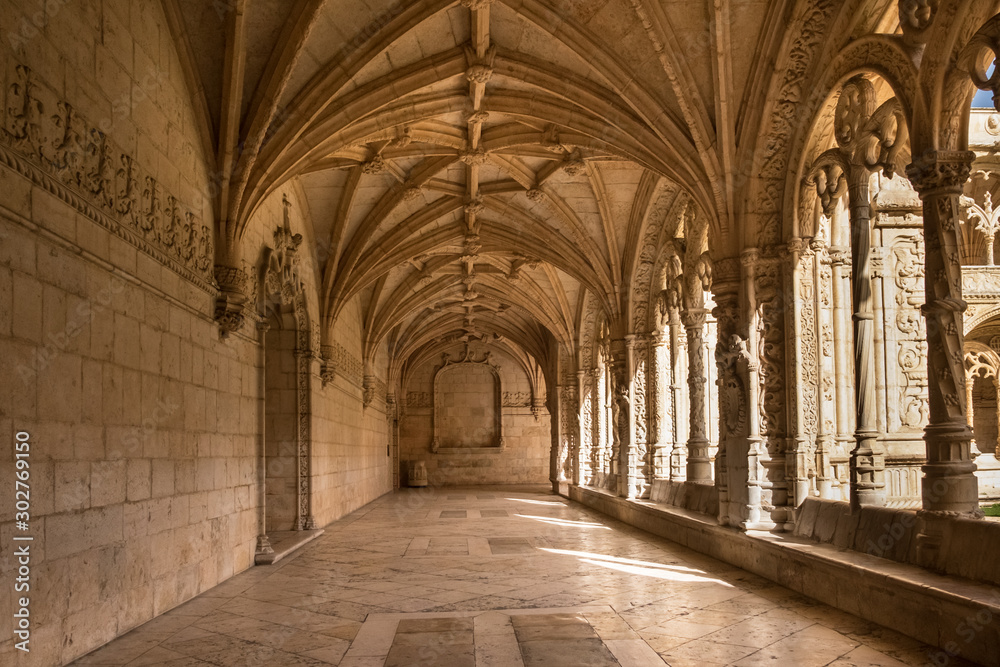 Beautiful cloister at Mosteiro dos Jeronimos, Belem, Lisbon