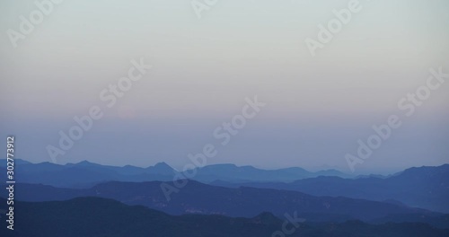 Moonset in Alamos