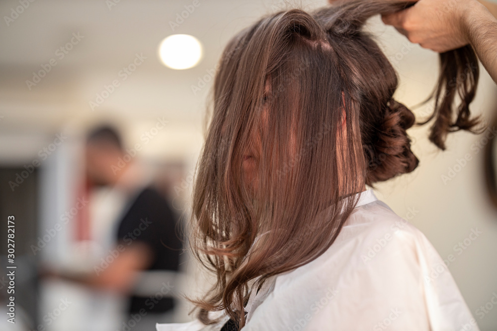 Fototapeta premium a woman at the beauty salon