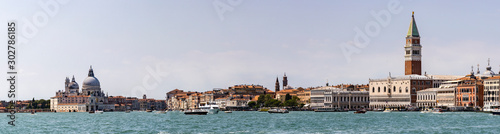 Panorama Stadt Venedig © rkbox