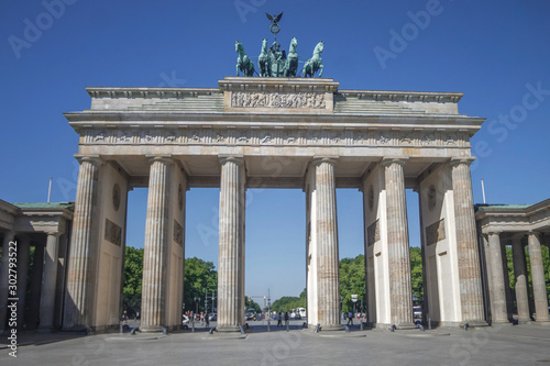 Canvas Print Brandenburg Gate in Berlin