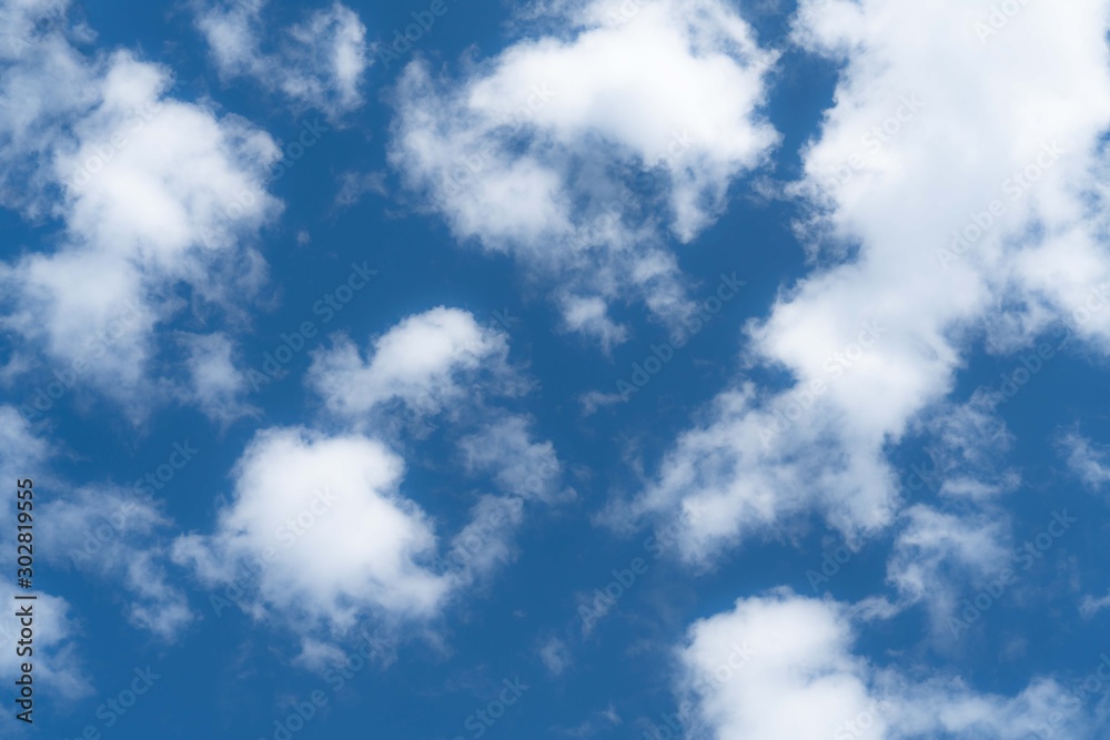 Fototapeta premium White cloud and blue sky background with copy space