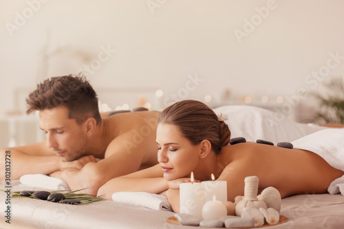 Young couple relaxing in sp...