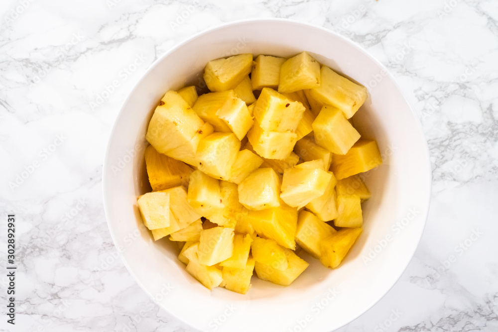 Pineapple Pineapple