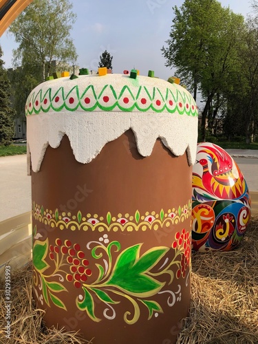  A huge Easter cake on the square in the city center. photo