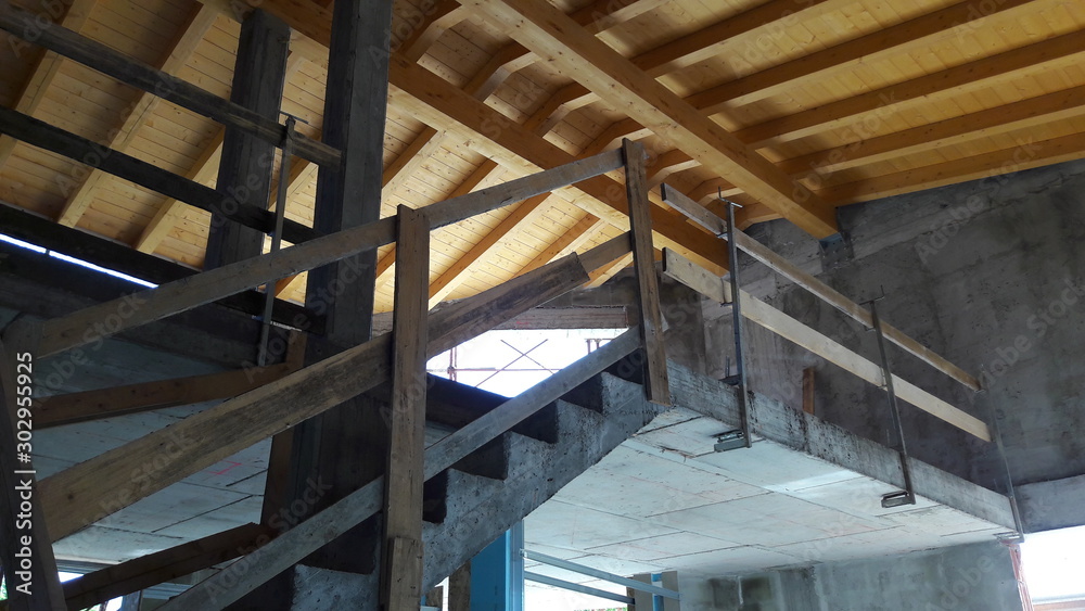 Lavori in corso nel cantiere edile Lavori in corso nel cantiere edile