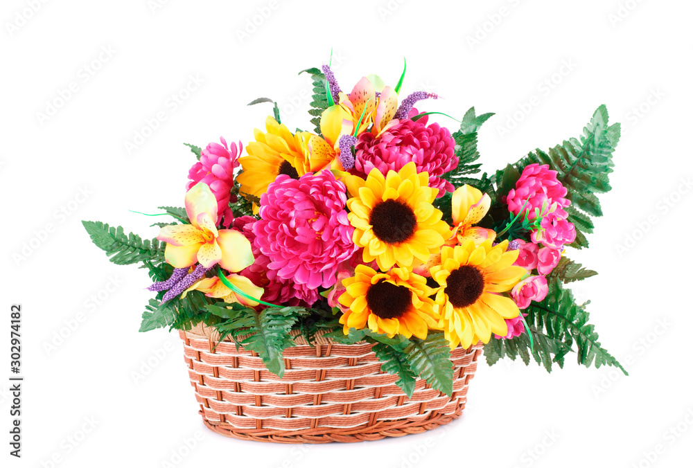 Obraz premium Flowers in basket