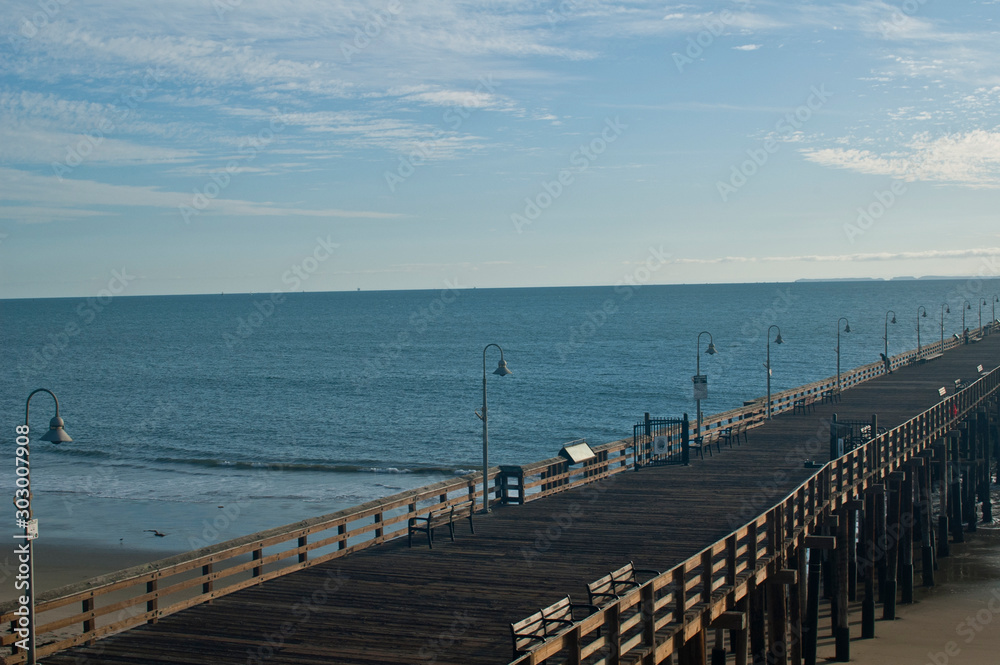  Beautiful California Coast Pier Ventura Beach Landscape - Blue sky