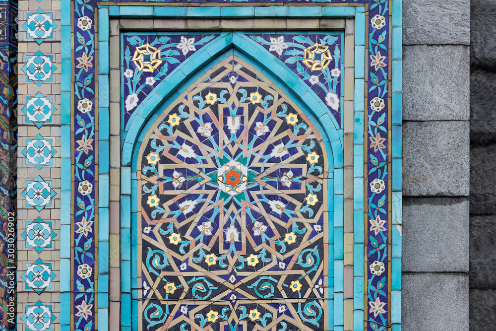 Arabesque pattern on the wall of a mosque. ornamental decor architectural