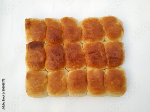 Bread, bakery icon, sliced fresh wheat bread isolated on white background