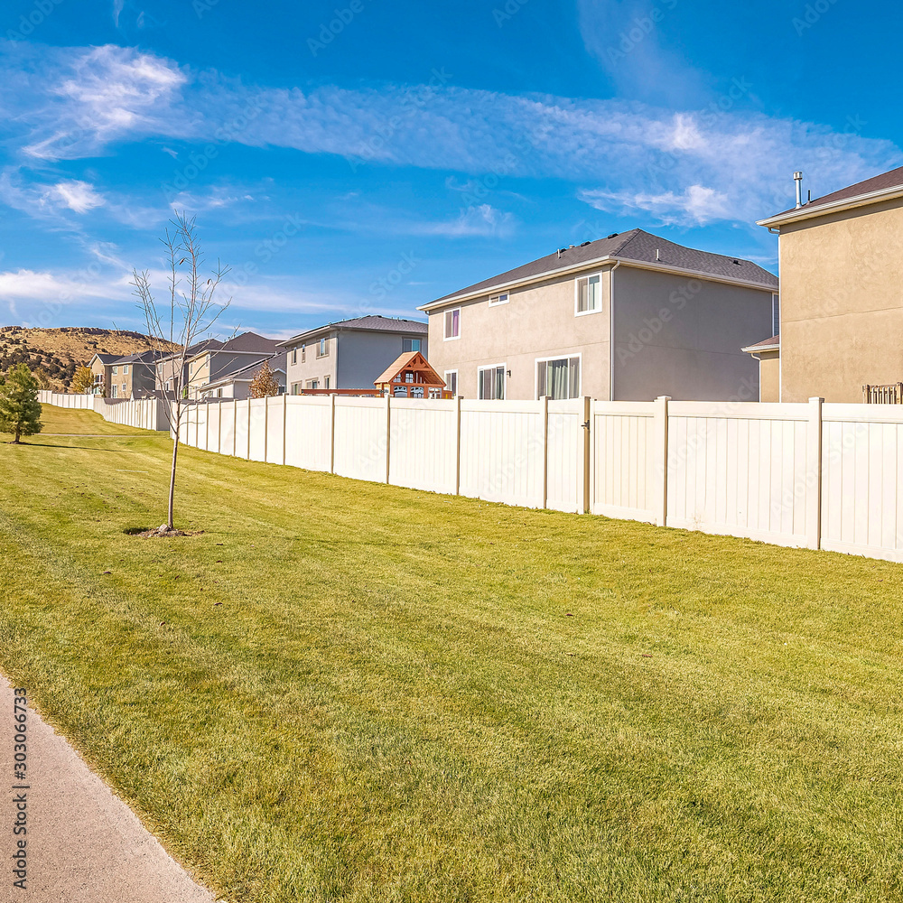 Fototapeta premium Square Pedestrian walkway on a modern housing estate