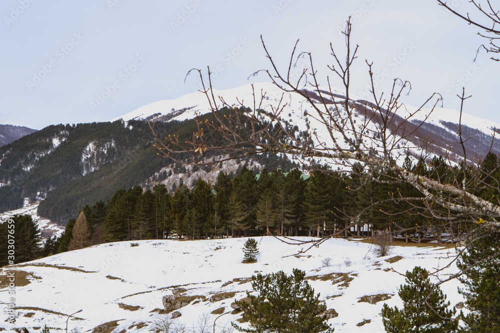 Fototapeta premium beautiful snowy landscapes of the city of abruzzo