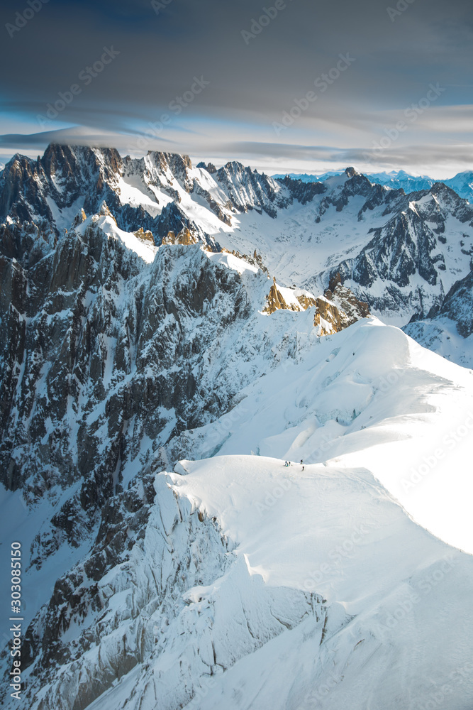 Fototapeta premium Scenic Aiguille du Midi, Chamonix-France