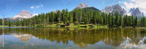Beautiful Lago Di Antorno lake at background Drei Zinnen (Tre Cime di Lavaredo) mountain, Dolomites alps, Italy