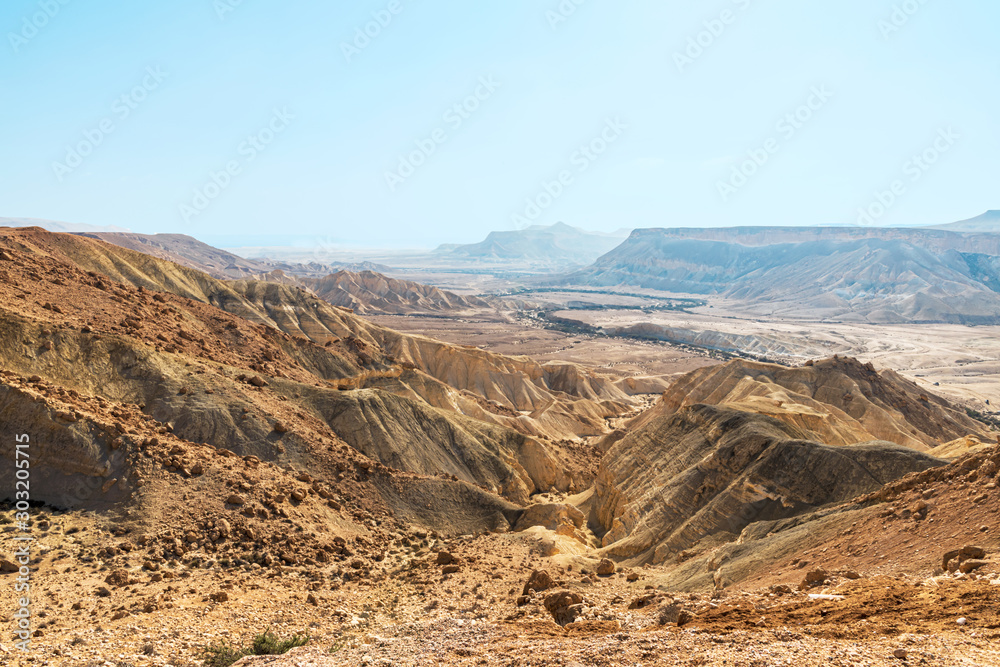 View of the canyon in the Negev desert from the kibbutz Sde Boker. Israel.  - obrazy, fototapety, plakaty 
