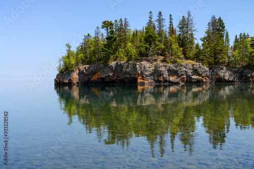 Obraz na plátne Ellingson Island on Lake Superior Minnesota