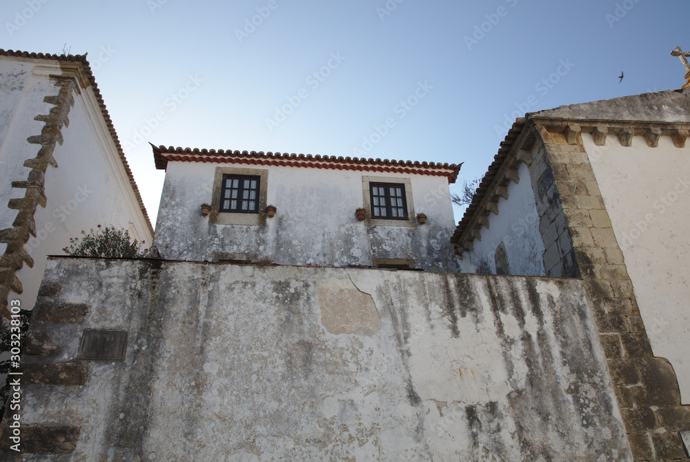 NB__8392 Picturesque windows on medieval house wall, Sept. 4, 2019