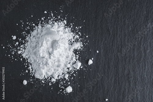 Valokuva White sports nutrition powder