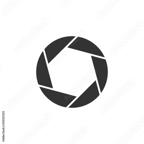 Camera diaphragm icon in flat style. Lens sign vector illustration on white isolated background. Photo snapshot business concept.