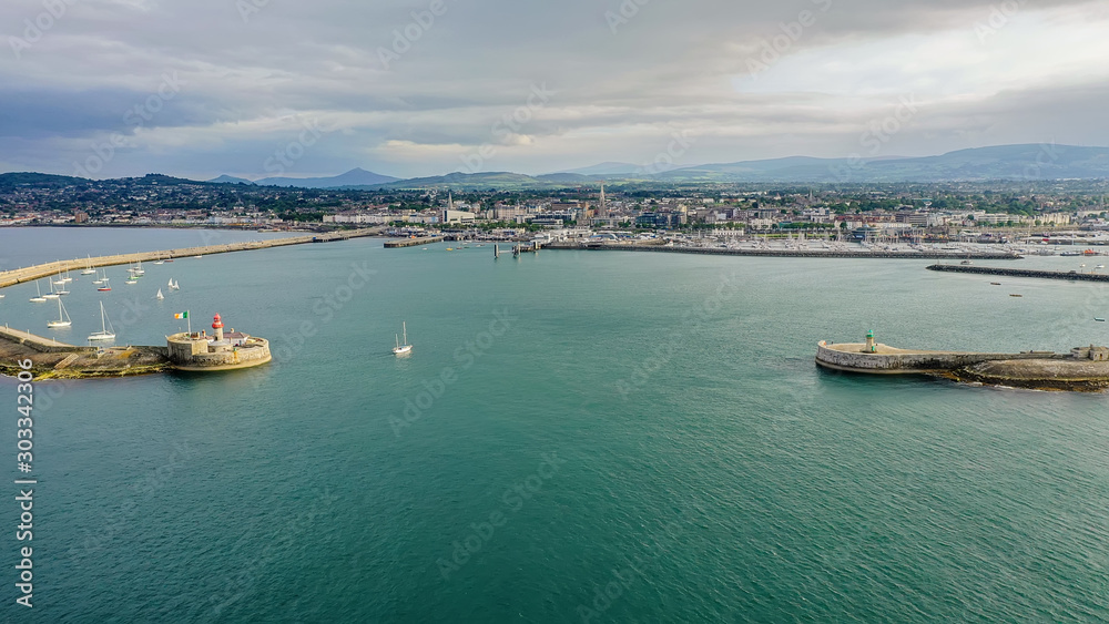 Αυτοκόλλητο Aerial view of sailing boats, ships and yachts in Dun Laoghaire marina harbour,