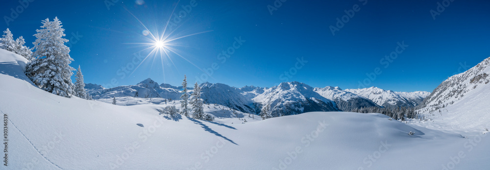 Fototapeta Zima w górach