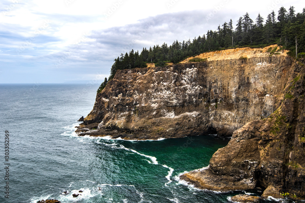 Pacific Ocean along Oregon coast.