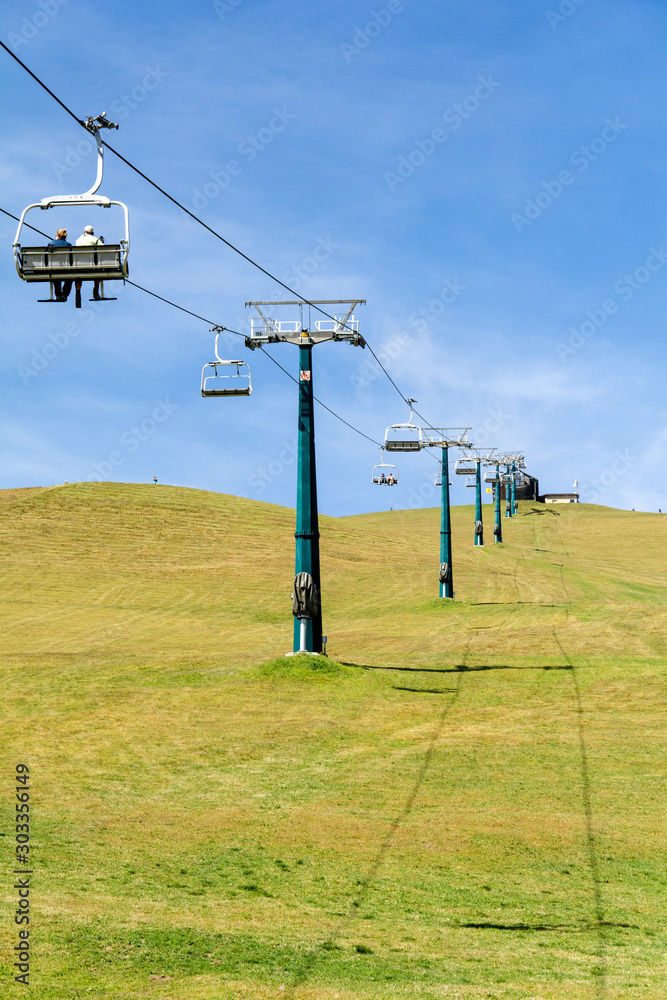 Sessellift auf der Secada in Südtirol