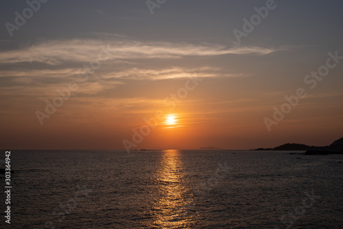 夕日と水平線 © yui_yakushiji