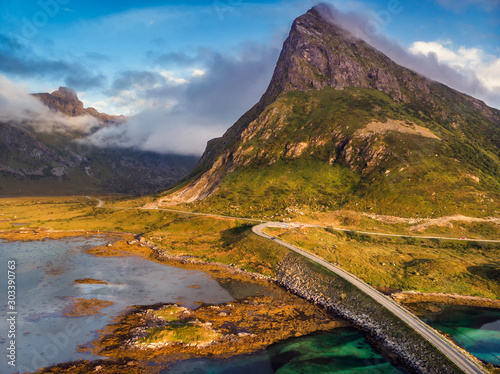 Fototapeta Naklejka Na Ścianę i Meble -  Norway amazing nature
