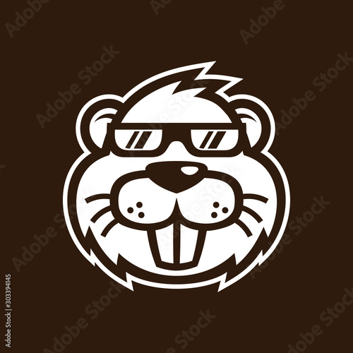 cool hipster beaver wear eyeglasses 
