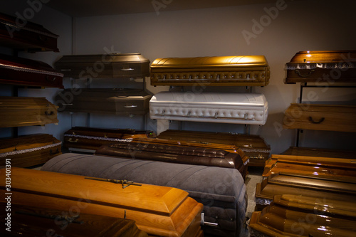 Obraz na plátně Funeral home with new modern like retro Chesterfield