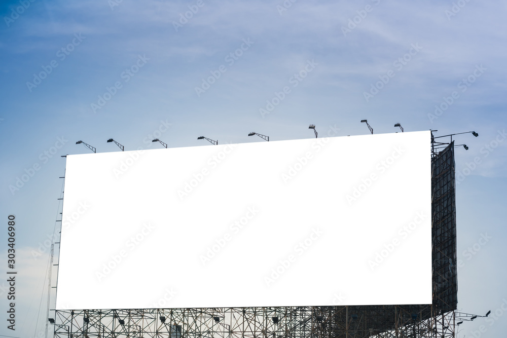 Obraz premium Blank billboard for new advertisement