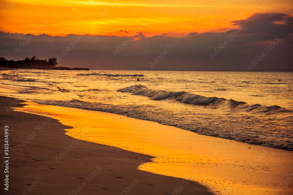 Varadero beach, Cuba - Beautiful scenic seascape bathed in the warm light of the setting sun