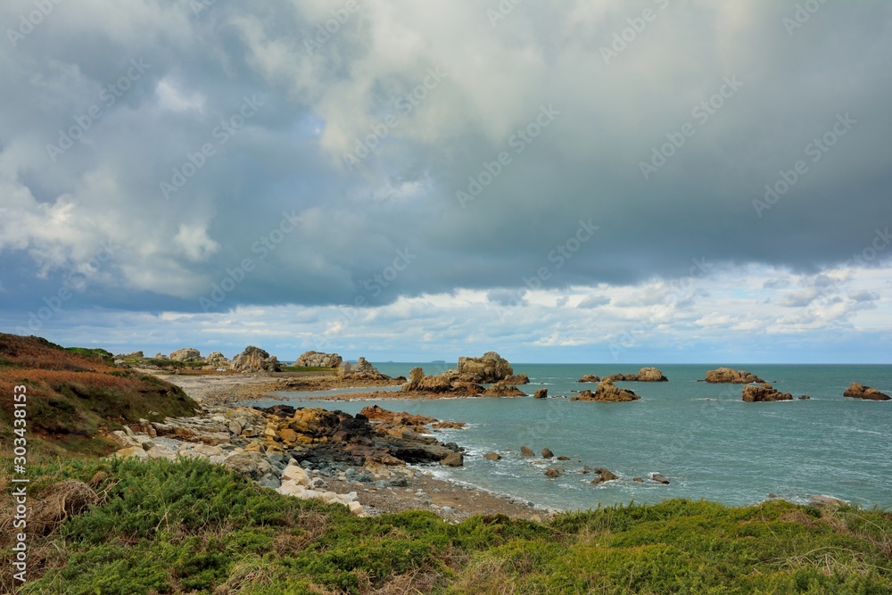 Magnifique paysage de la côte bretonne.à Plougrescant. France