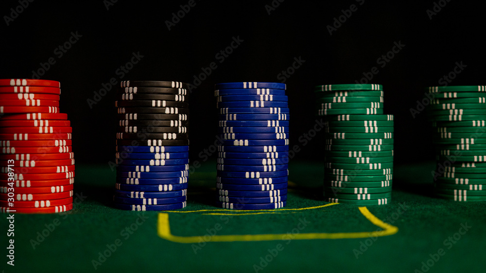 Αυτοκόλλητο Mesa de casino con fichas y dados