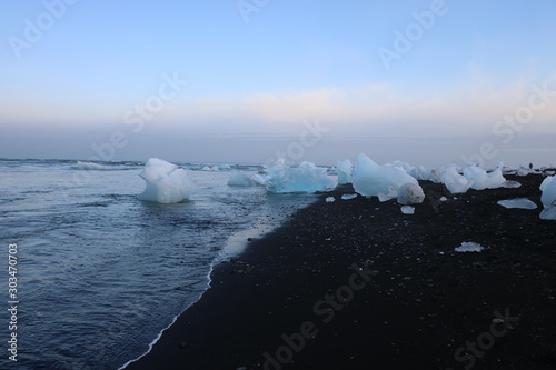 Diamond Beach, Iceland (Breidamerkursandur) photo